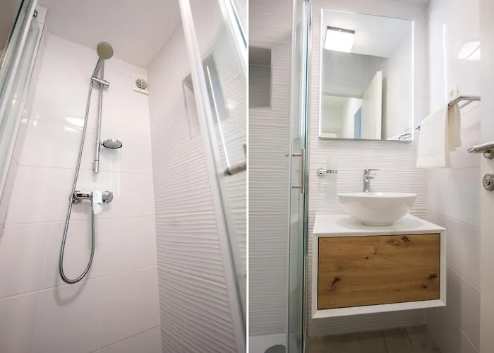 Perfectly Located Cherry Stone House Apartment Split