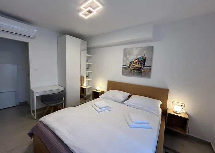 Perfectly Located Cherry Stone House Apartament *