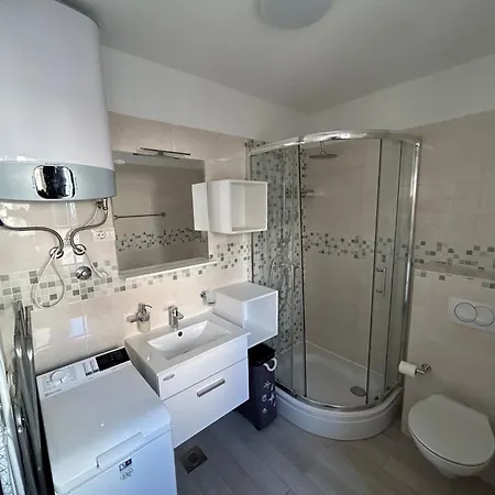 Perfectly Located Cherry Stone House Apartament Split