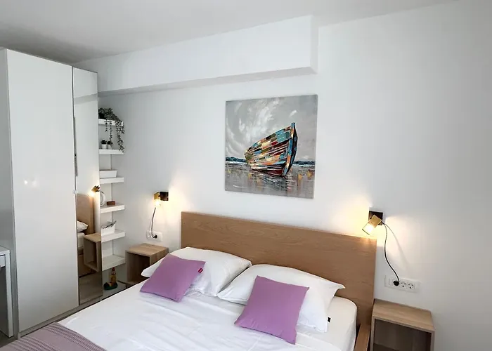 דירה Perfectly Located Cherry Stone House *